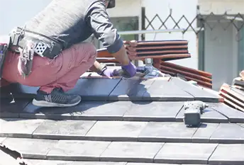 屋根修理緊急隊